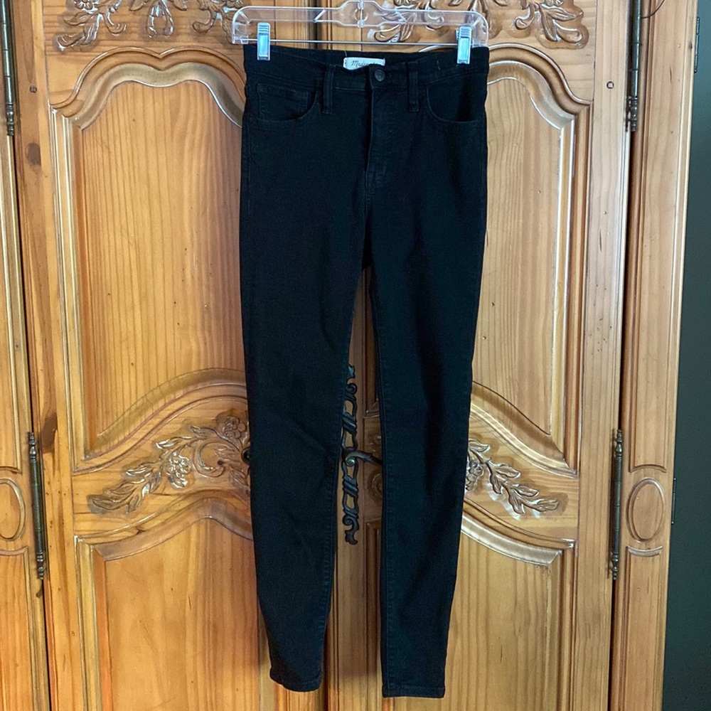 Madewell sz26 black jeans